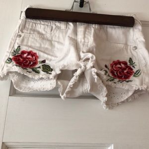 Guess shorts girls Sz 12 EUC